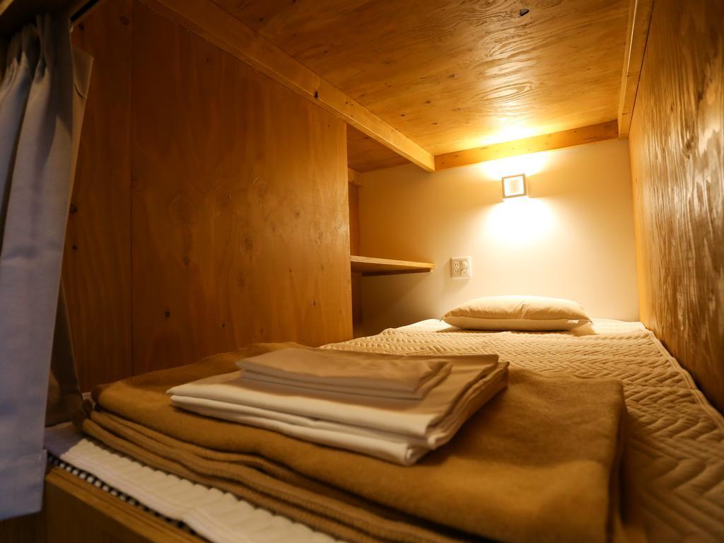 Fuku Hostel Namba Oszaka Kültér fotó