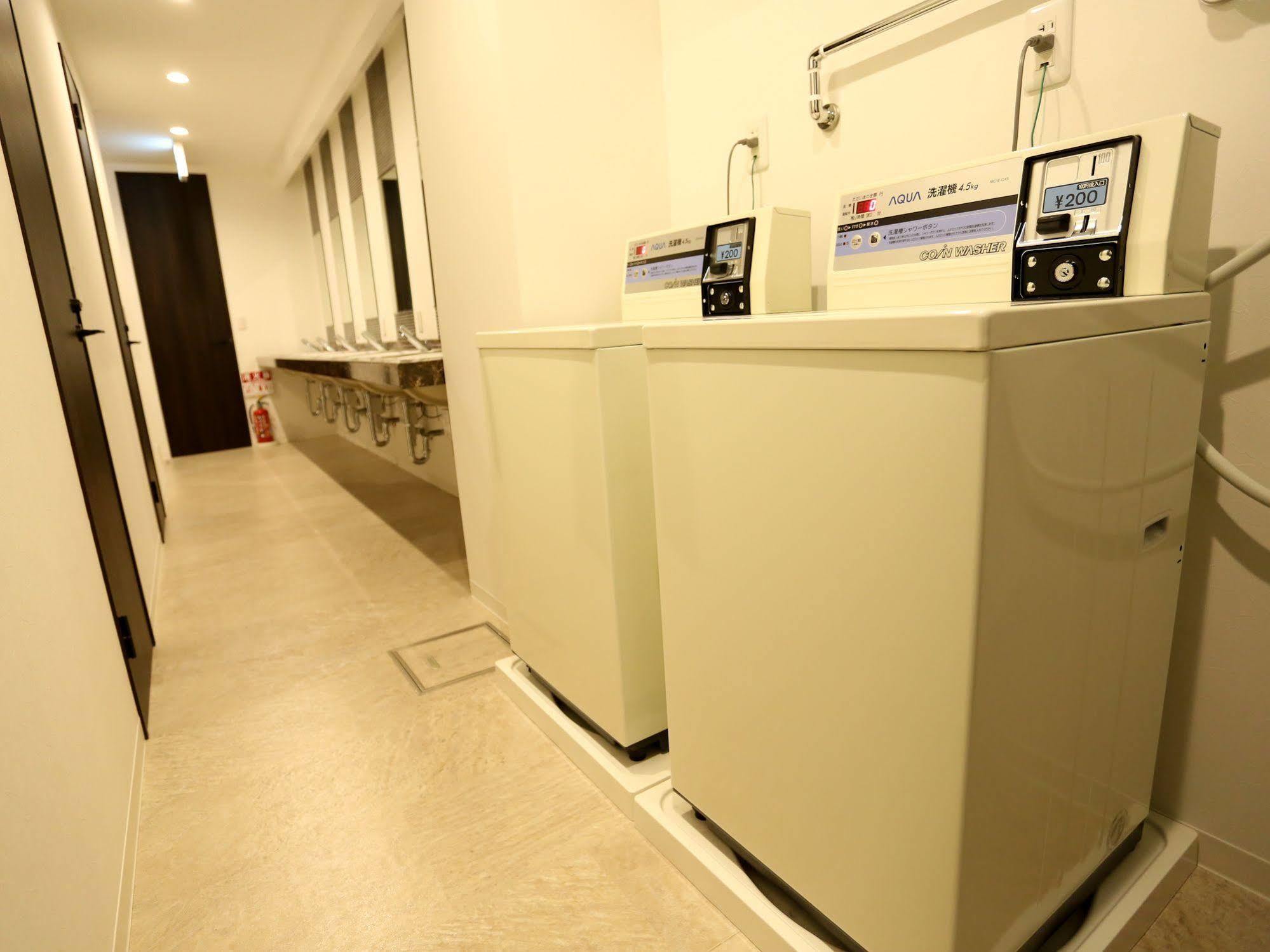 Fuku Hostel Namba Oszaka Kültér fotó