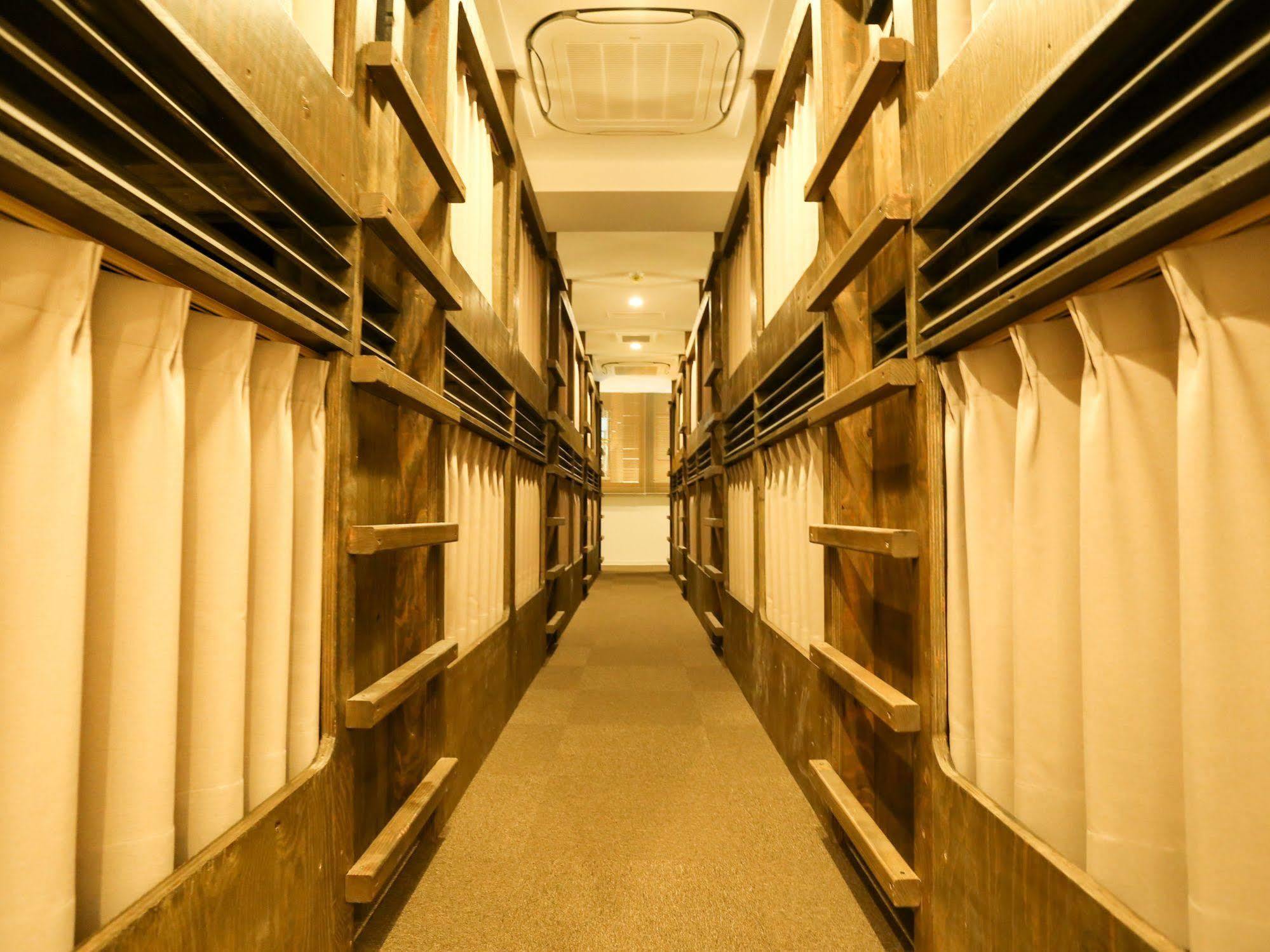 Fuku Hostel Namba Oszaka Kültér fotó