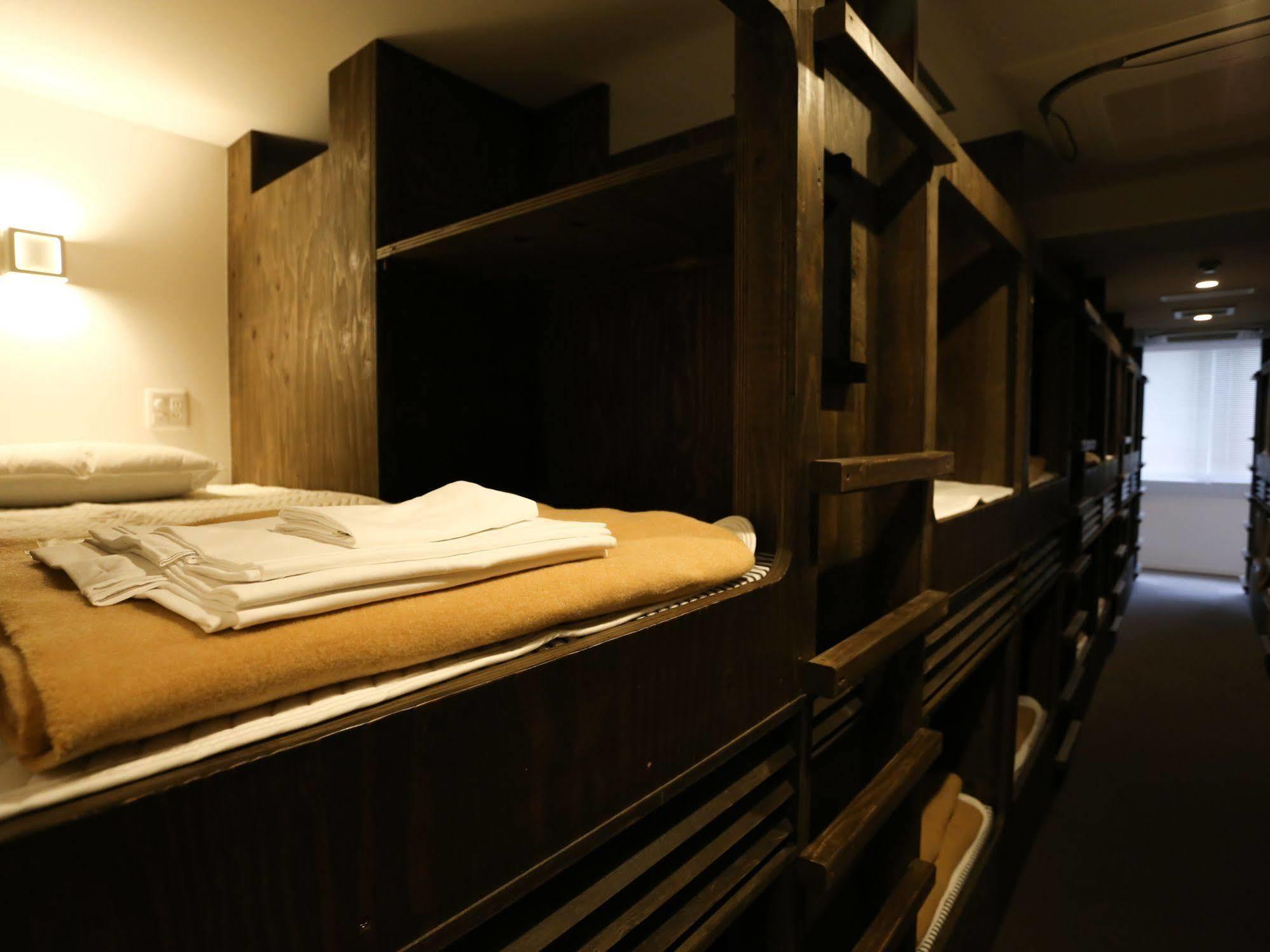 Fuku Hostel Namba Oszaka Kültér fotó