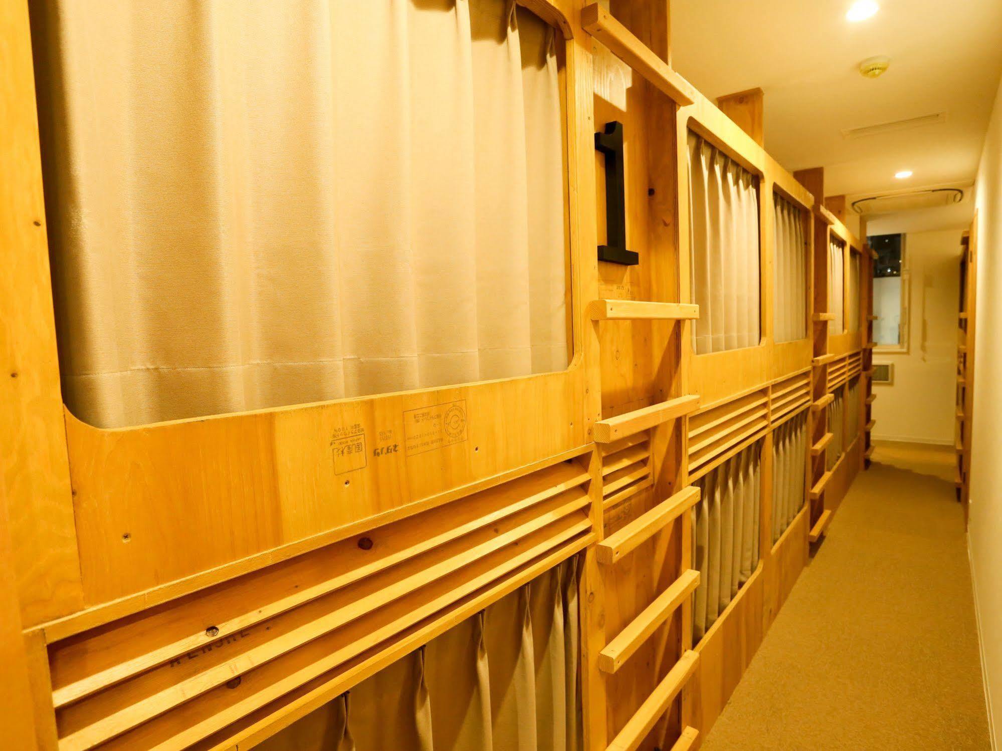 Fuku Hostel Namba Oszaka Kültér fotó